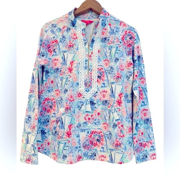 LILLY PULITZER Janie Embroidered Popover Top SEA TO SHINING SEA Size Small - Picture 2 of 9